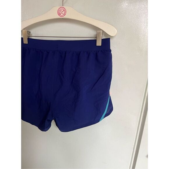 Under Armour Multicolored Shorts Woman’s Size Medium Heatgear - Picture 8 of 9
